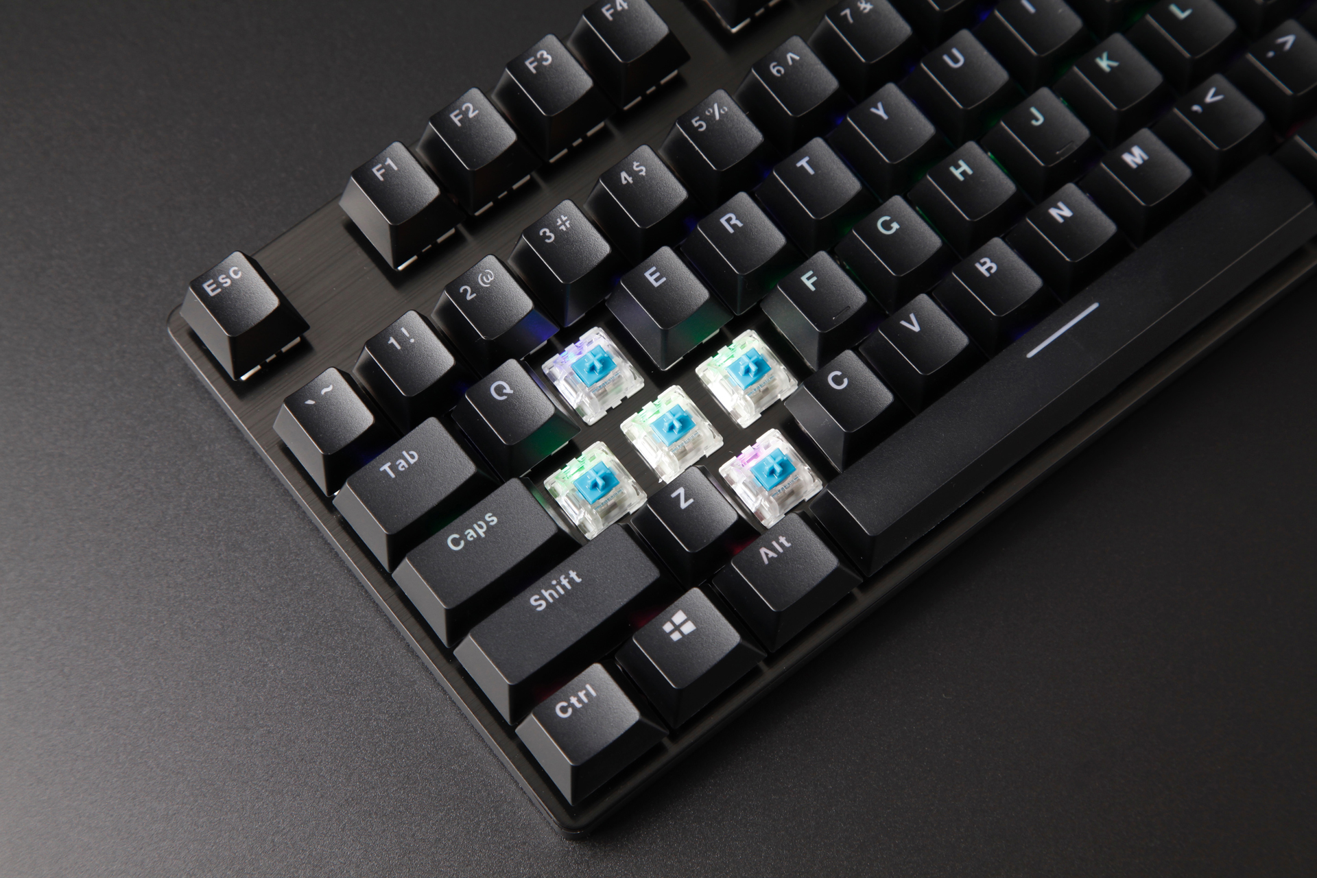 机械键盘低键帽的区别 机械键盘低键帽的区别在哪 机械键盘低键帽的区别 机械键盘低键帽的区别在哪