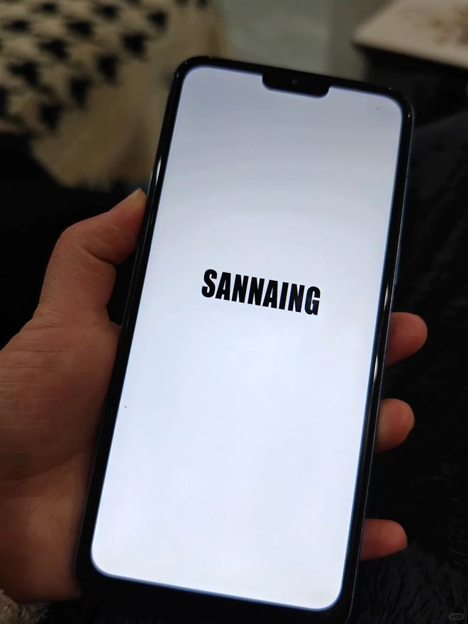 三星山寨机区别 山寨三星w2021 