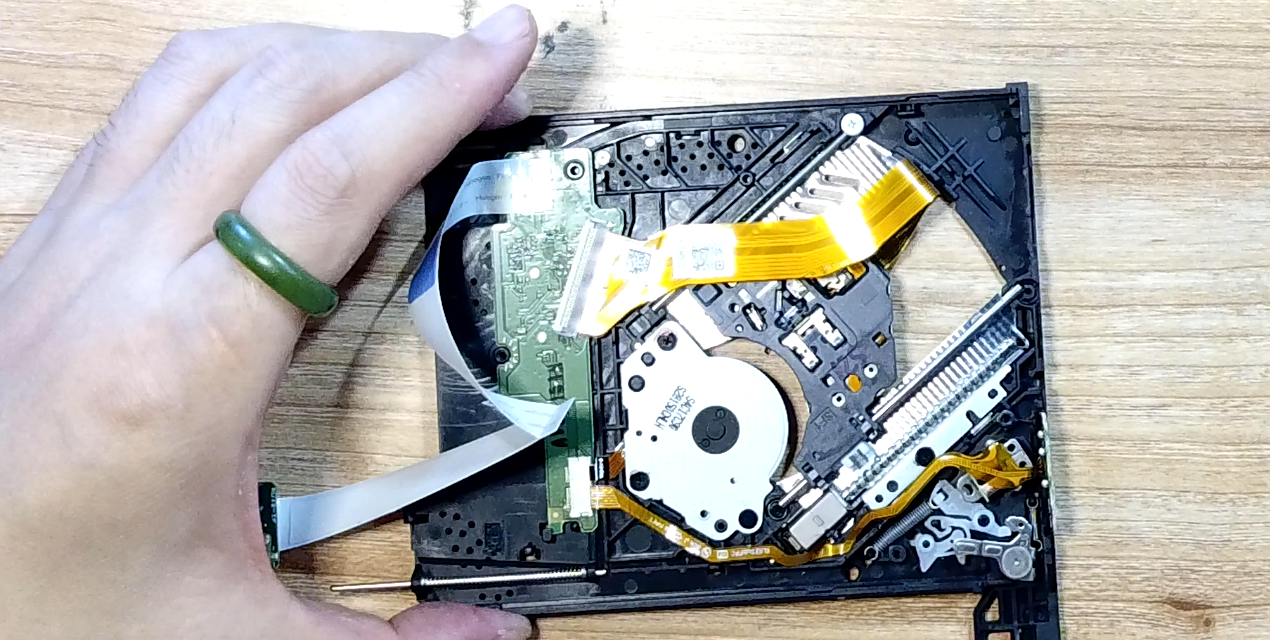 有无光驱有什么区别 有光驱和无光驱哪个好 有无光驱有什么区别 有光驱和无光驱哪个好