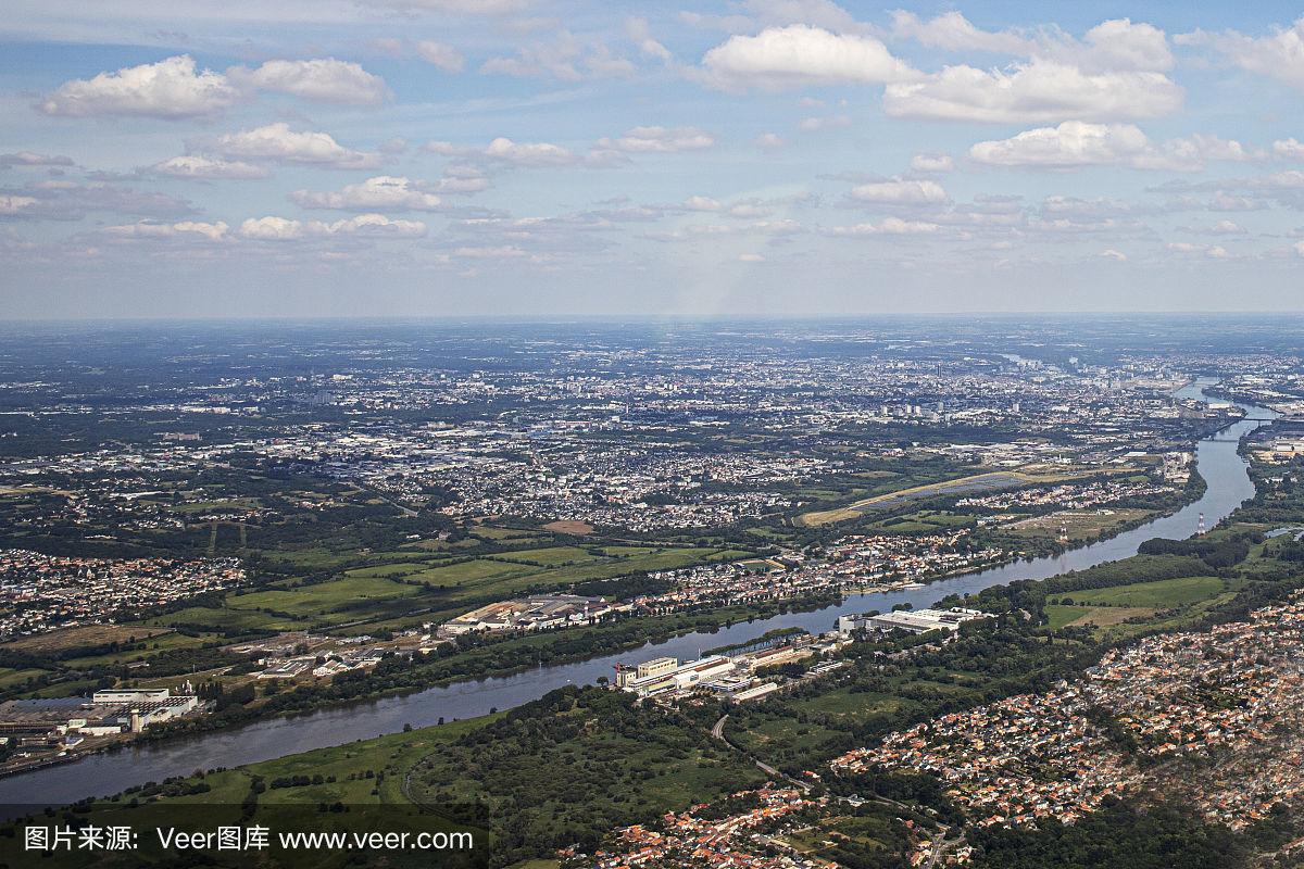 卢瓦尔欲取分,南特难阻连胜势头的简单介绍 卢瓦尔欲取分,南特难阻连胜势头的简单介绍