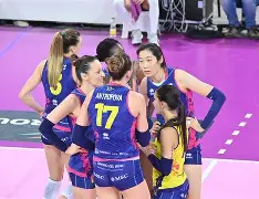 关于南京诺瓦拉与对手握手言和,平淡比赛收尾的信息 关于南京诺瓦拉与对手握手言和,平淡比赛收尾的信息