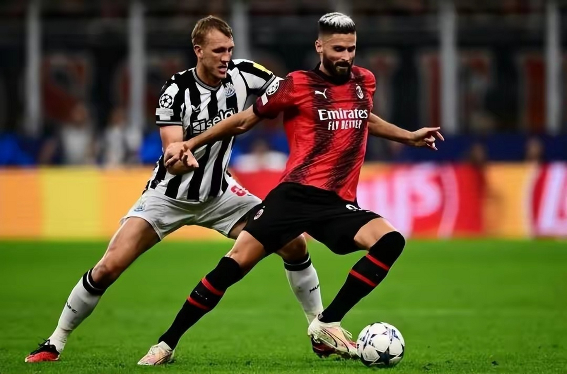 包含AC米兰后防组织紧密,连续零封对手的词条 包含AC米兰后防组织紧密,连续零封对手的词条