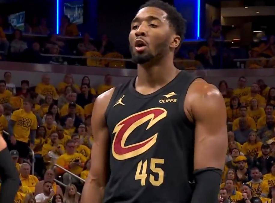 骑士队踌躇满志,客场大胜老鹰队的简单介绍 骑士队踌躇满志,客场大胜老鹰队的简单介绍