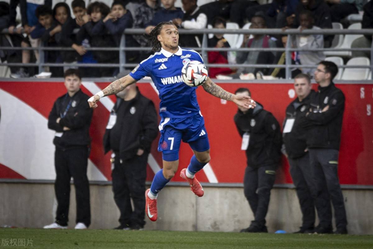 包含斯特拉斯堡客场小胜尼斯,联赛表现持续稳定的词条 包含斯特拉斯堡客场小胜尼斯,联赛表现持续稳定的词条