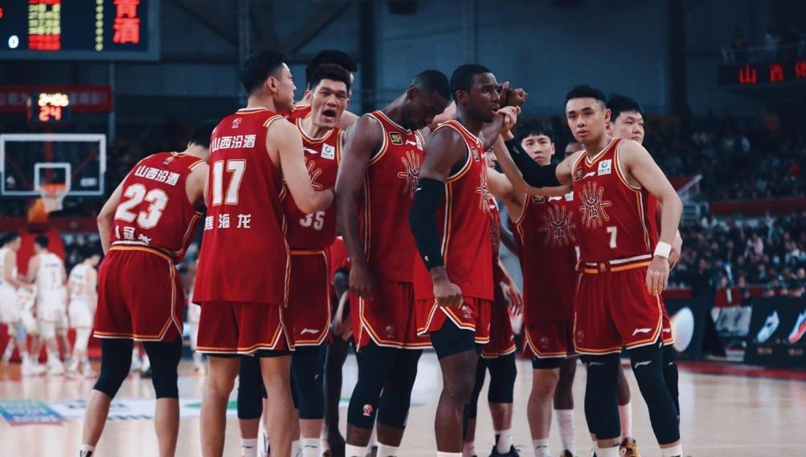 热门体育赛事势不可挡,球员们展现实力的简单介绍 热门体育赛事势不可挡,球员们展现实力的简单介绍