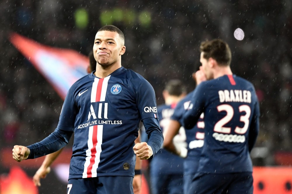 大巴黎客胜第戎,继续领跑积分榜的简单介绍 大巴黎客胜第戎,继续领跑积分榜的简单介绍