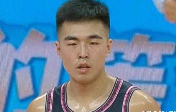 加拿大新秀在美联赛崭露头角,成为焦点 加拿大新秀在美联赛崭露头角,成为焦点球员 加拿大新秀在美联赛崭露头角,成为焦点 加拿大新秀在美联赛崭露头角,成为焦点球员