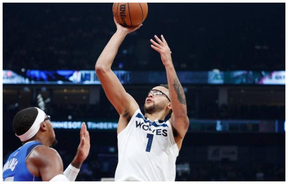 小牛主场惜败山猫，唐斯孤军奋战的简单介绍