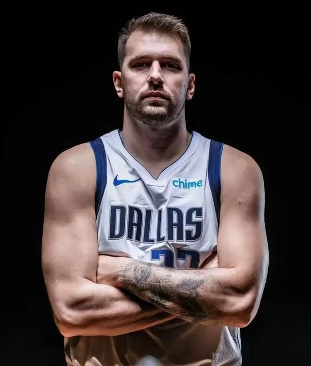 包含沙特希达秋达主场大捷,与对手激烈争夺四强席位的词条 包含沙特希达秋达主场大捷,与对手激烈争夺四强席位的词条