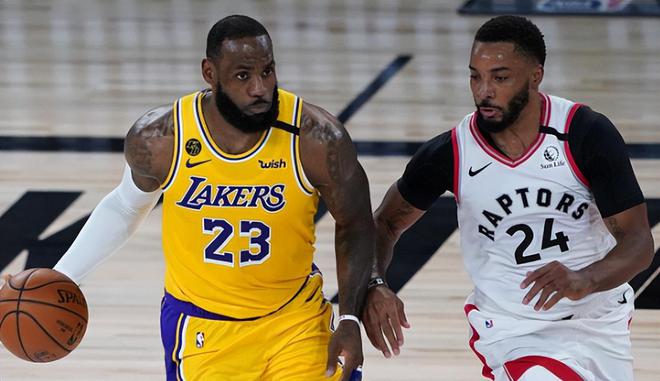 猛龙险胜雄鹿,范弗利特绝杀球激燃全场的简单介绍 猛龙险胜雄鹿,范弗利特绝杀球激燃全场的简单介绍