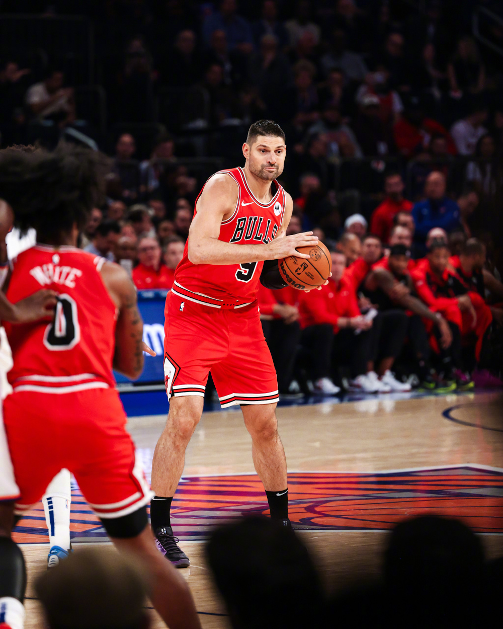 火箭队前锋球员连续数场比赛状态火热 