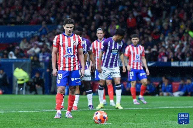 包含巴拉多利德在主场不敌格拉纳达，客场远征难得分的词条