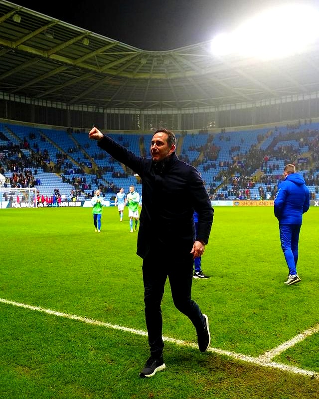 里昂轻取分,继续追逐榜首宝座 里昂轻取分,继续追逐榜首宝座