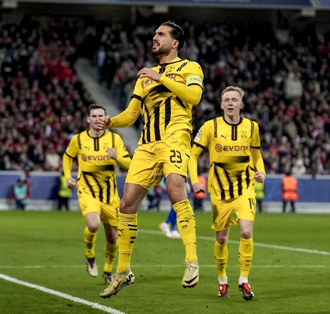 包含欧洲劲旅再度问鼎，冲击世界杯冠军宝座的词条