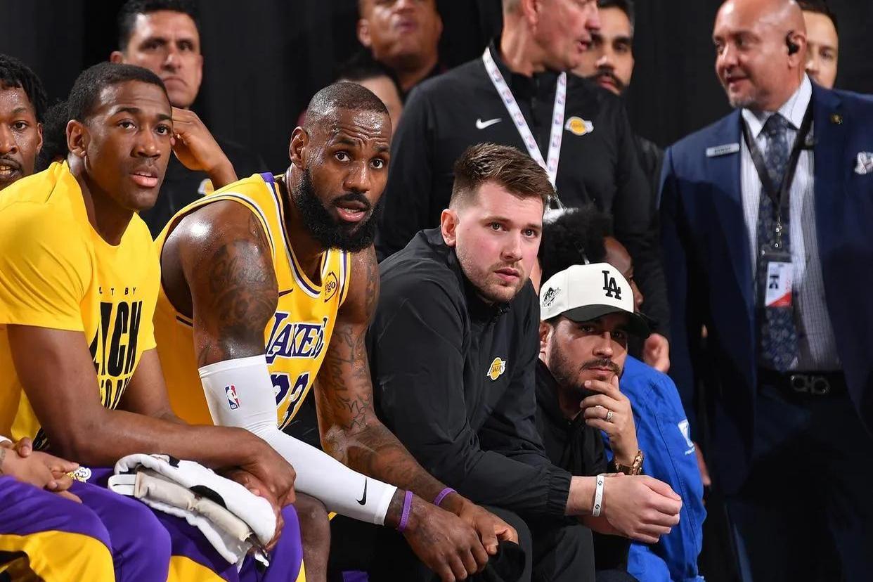 包含湖人签下新补强,期待球队走出低谷的词条 包含湖人签下新补强,期待球队走出低谷的词条