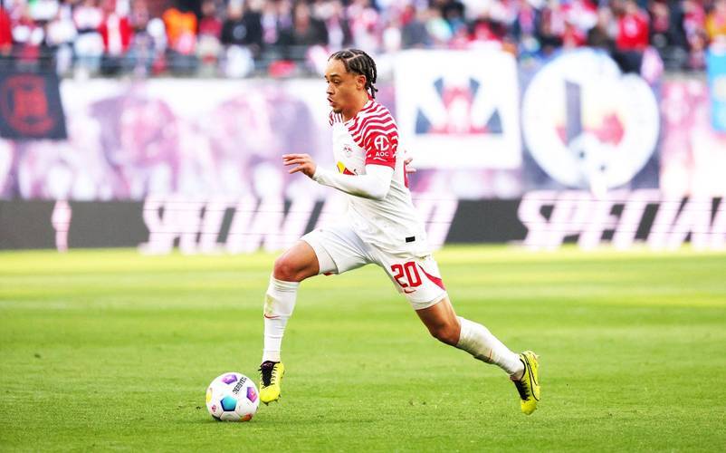 柏林赫塔力克对手,取得关键胜利 柏林赫塔力克对手,取得关键胜利