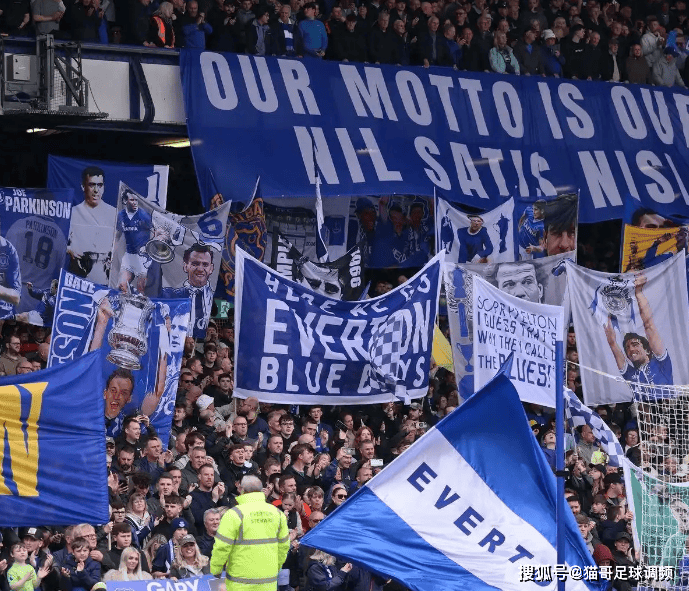 足球队长因伤赛季报销,球队堪忧的简单介绍 足球队长因伤赛季报销,球队堪忧的简单介绍