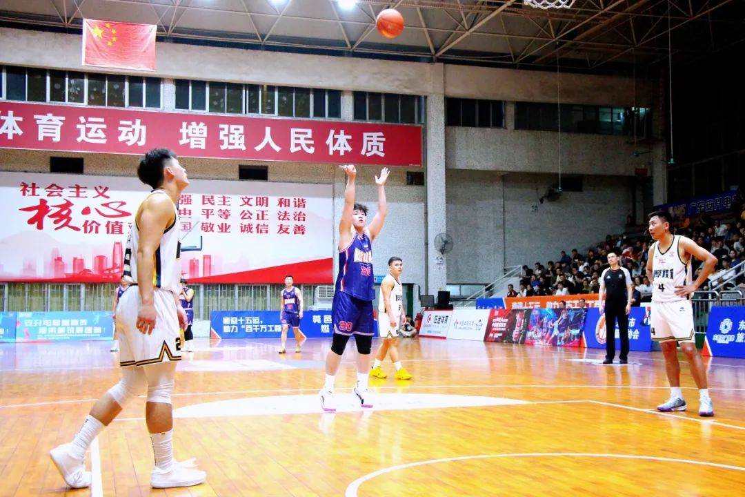 包含山东男篮连胜开心,外界压力下全队准备继续的词条 包含山东男篮连胜开心,外界压力下全队准备继续的词条