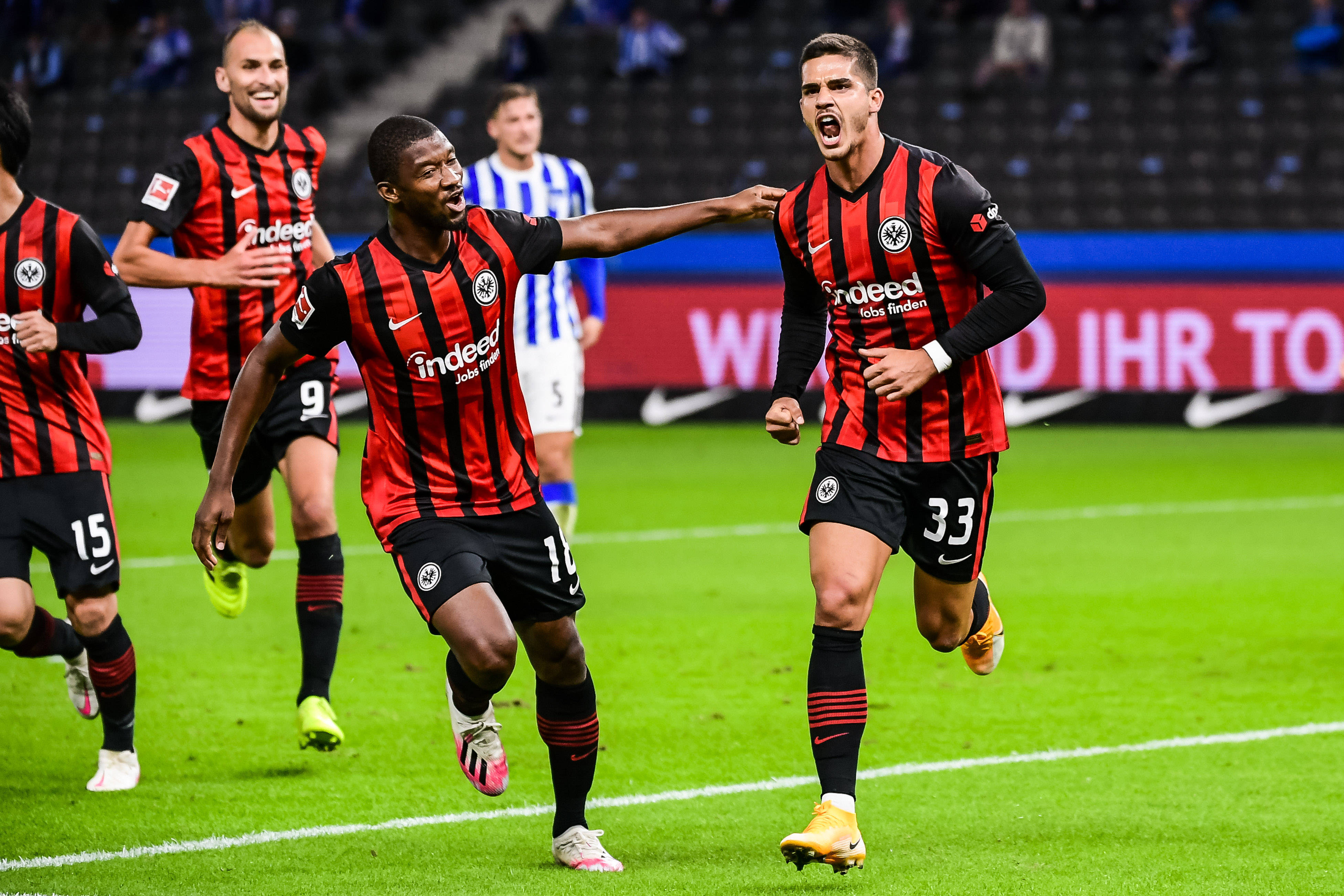 法兰克福前锋状态火热,预计下轮比赛取得进球 法兰克福前锋状态火热,预计下轮比赛取得进球