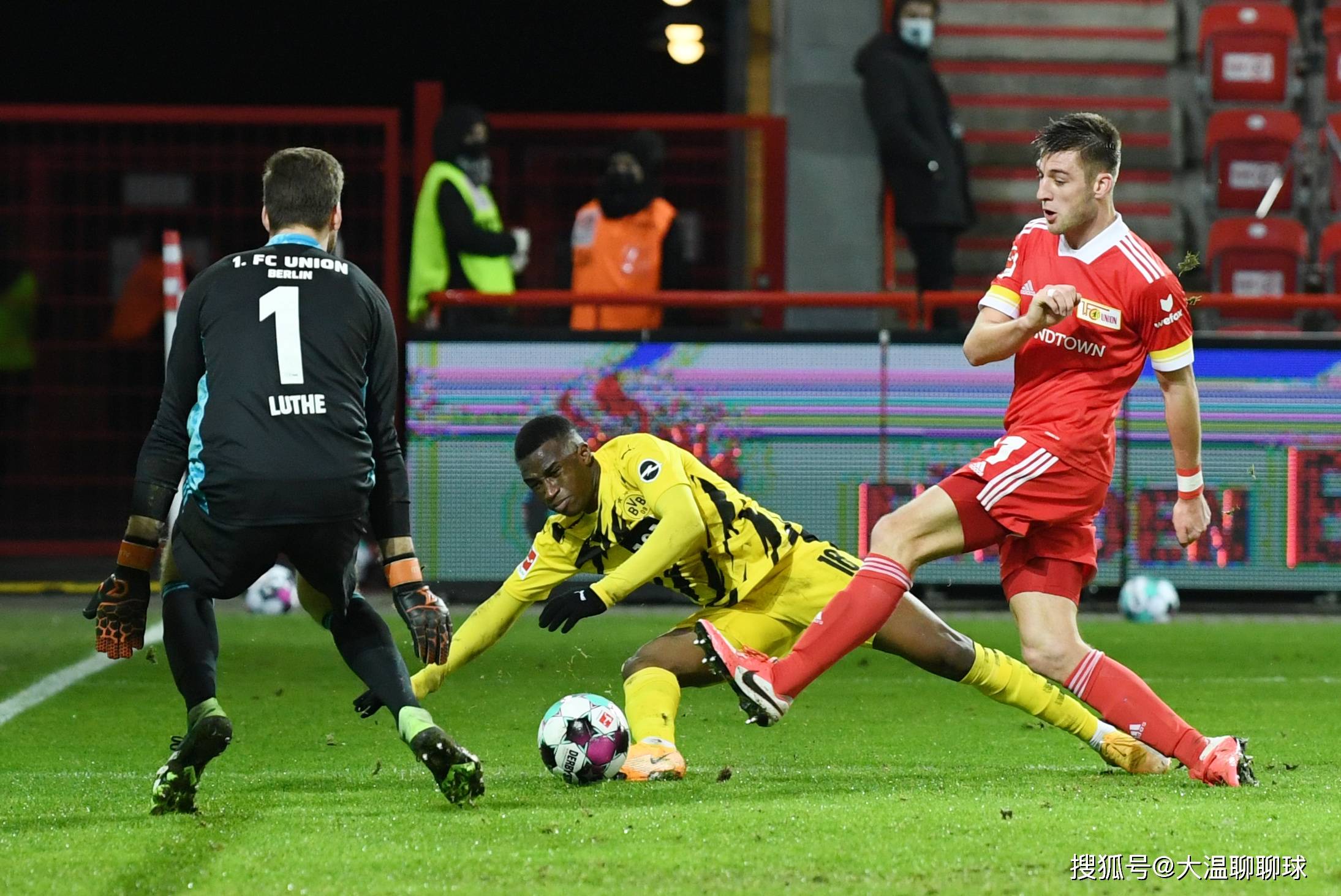 关于波鸿球队大获全胜,联赛状况蒸蒸日上的信息 关于波鸿球队大获全胜,联赛状况蒸蒸日上的信息