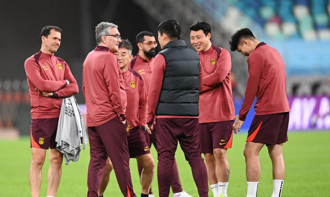 北马其顿队逆风翻盘,成功保留出线机会的简单介绍 北马其顿队逆风翻盘,成功保留出线机会的简单介绍