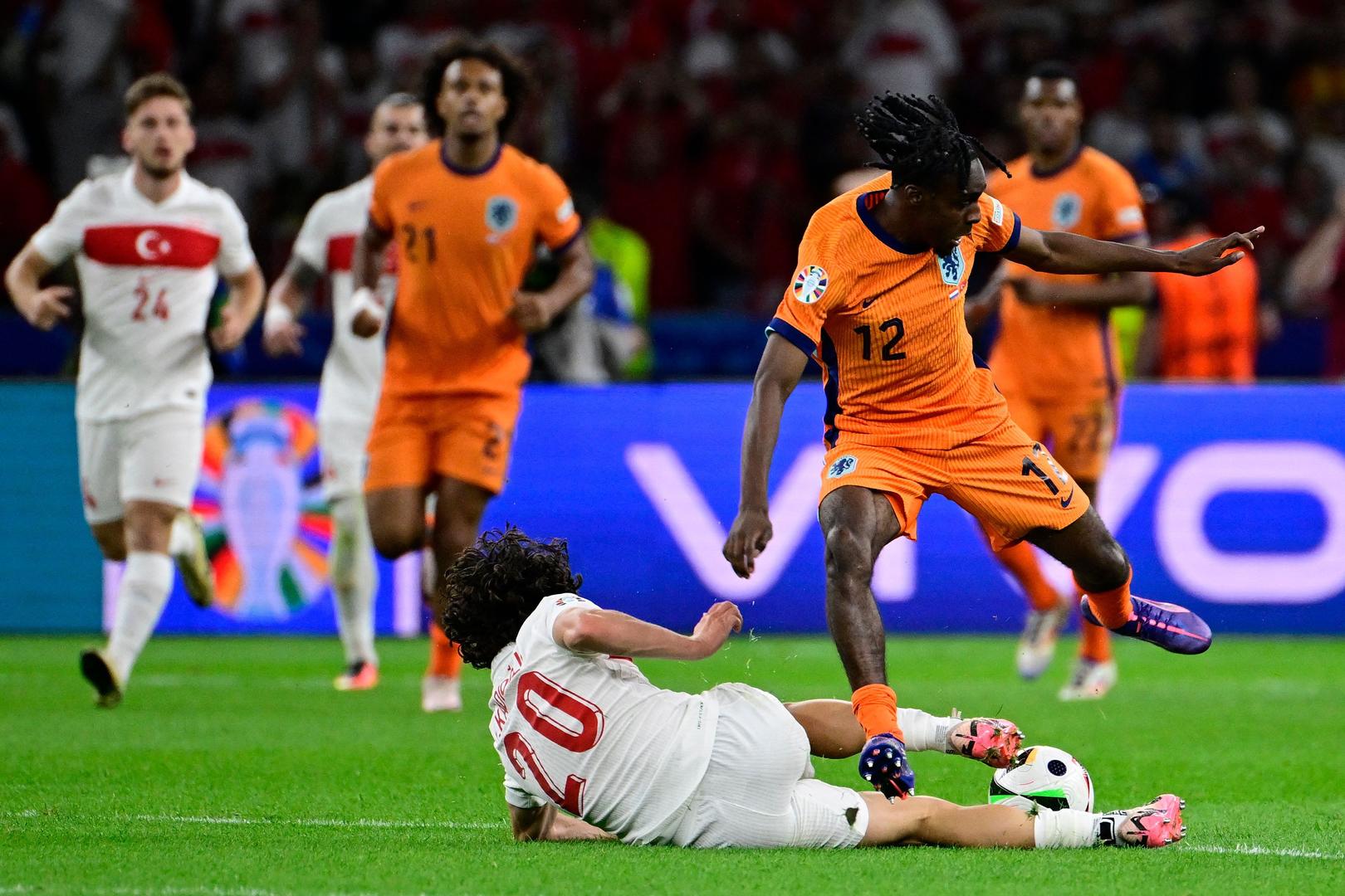 英格兰力克荷兰晋级欧洲杯半决赛 