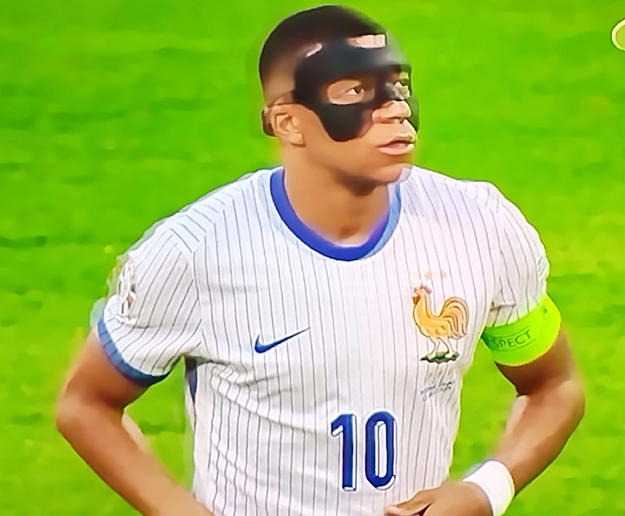 欧国联半决赛惊心动魄，精彩绝伦的足球盛宴的简单介绍