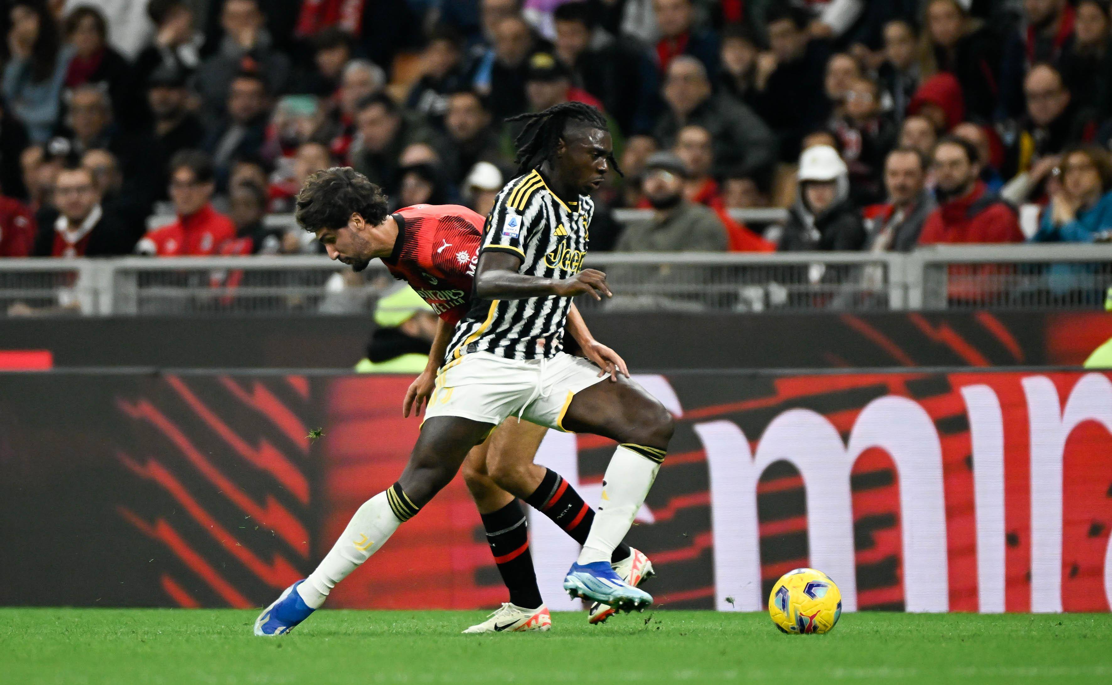 AC米兰中场传球技术精湛,助攻为球队贡献的简单介绍 AC米兰中场传球技术精湛,助攻为球队贡献的简单介绍