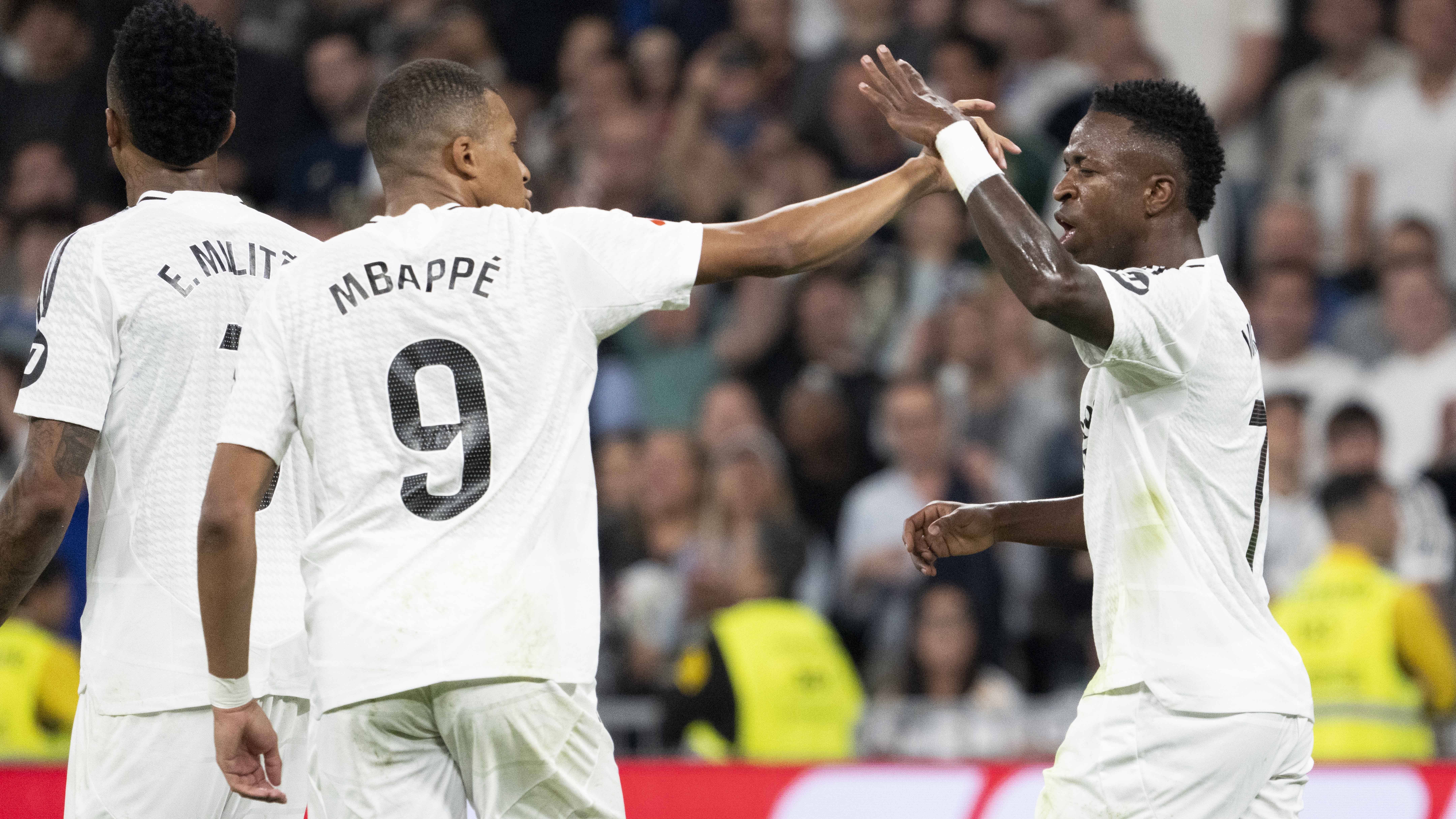 关于皇家马德里后防问题暴露,连续三场失球的信息 关于皇家马德里后防问题暴露,连续三场失球的信息