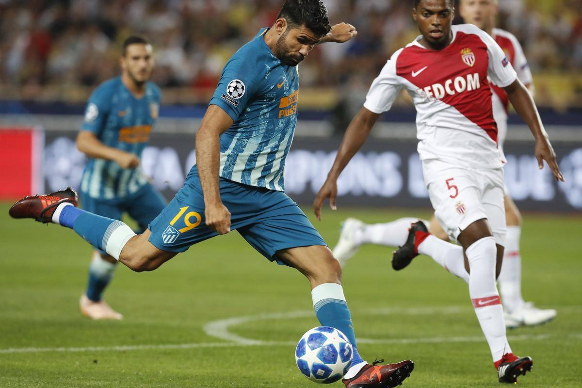 关于圣埃蒂安主场逼平波尔多，争夺欧战资格的信息