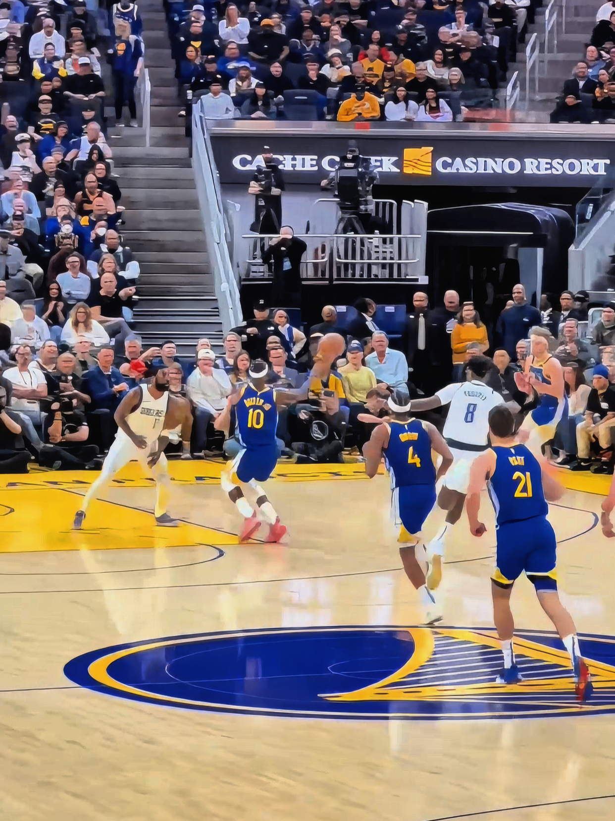 防守硬朗，巴塞罗那晋级之路顺畅的简单介绍