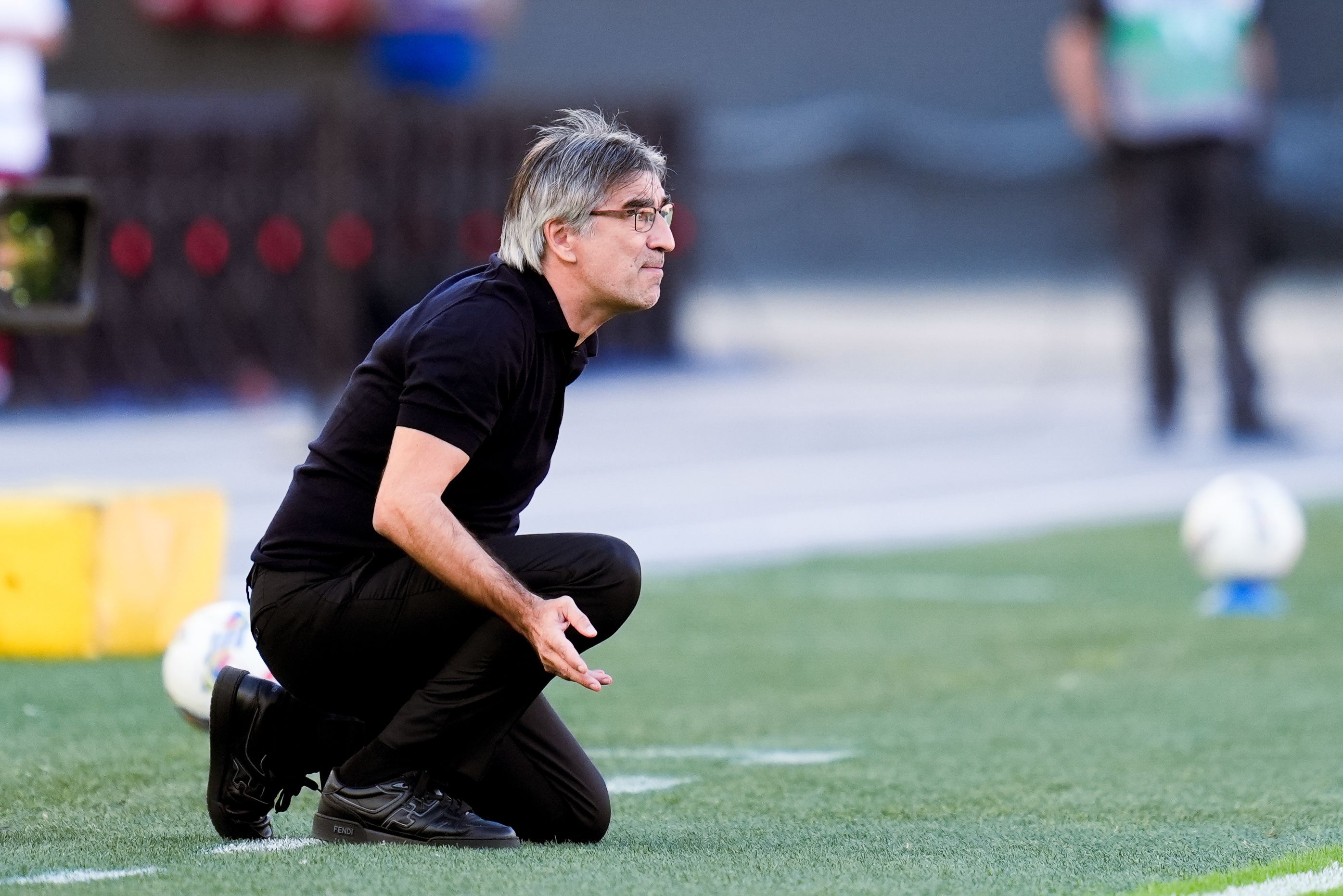 都灵客场击败巴里,取得关键三分保持稳定 都灵客场击败巴里,取得关键三分保持稳定