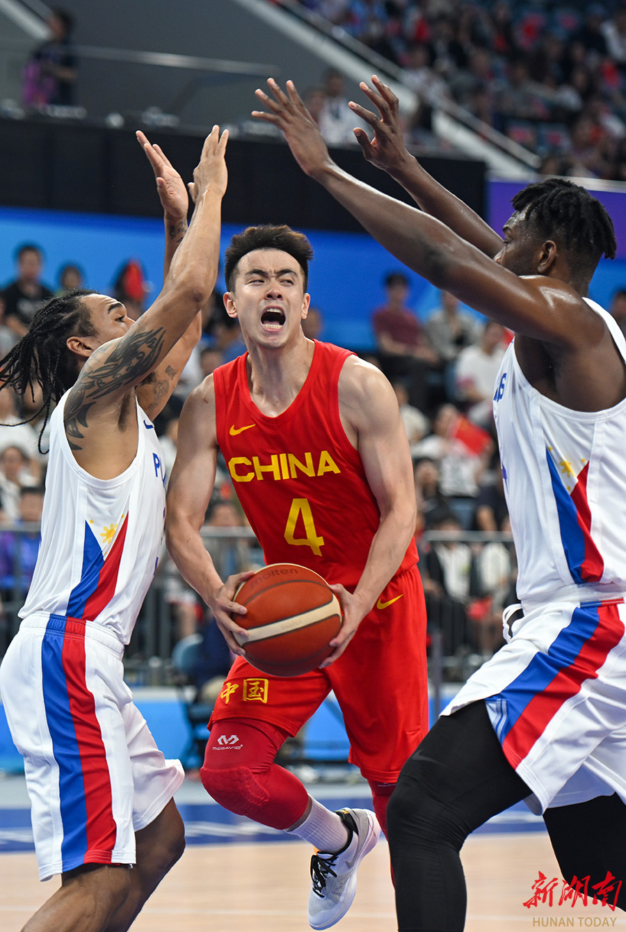 菲律宾篮球队夺得地区锦标赛冠军 