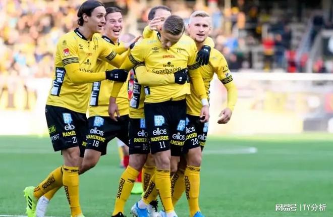 瑞典球员在比赛中点杀对手，取得胜利 