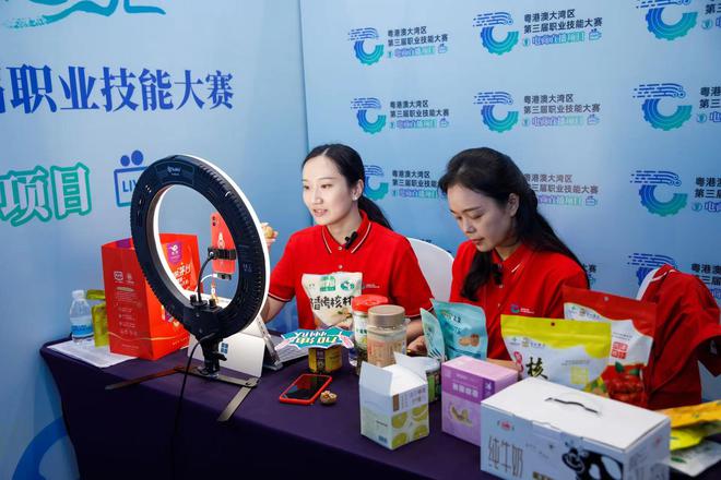 现场直播呈现出的精彩比赛,着实让人沸腾的简单介绍 现场直播呈现出的精彩比赛,着实让人沸腾的简单介绍