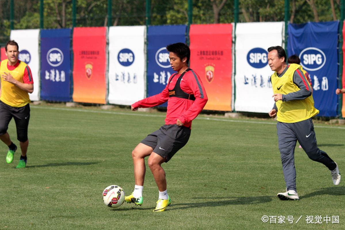 天津泰达主场着急,被上海上港逆转击败 天津泰达主场着急,被上海上港逆转击败
