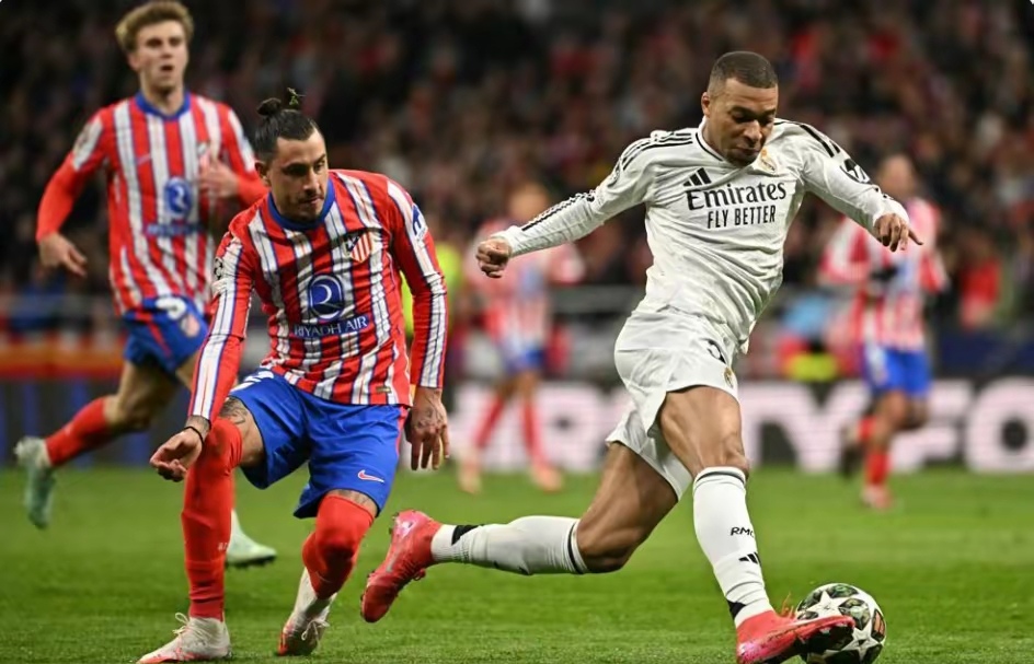 包含利物浦多点凭空，欧冠淘汰之路布满荆棘的词条