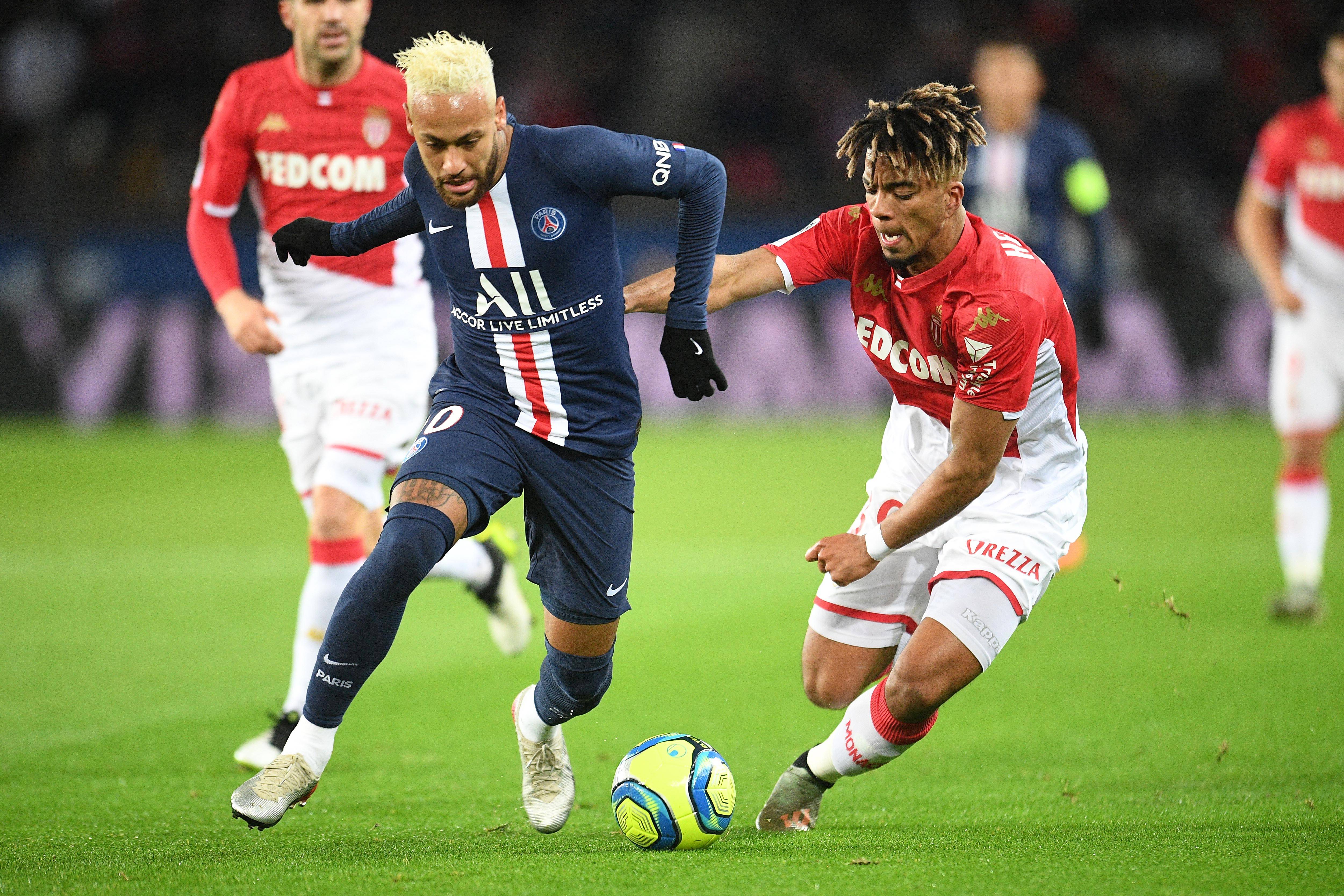 摩纳哥球队势不可挡,客场实现完胜 摩纳哥球队势不可挡,客场实现完胜