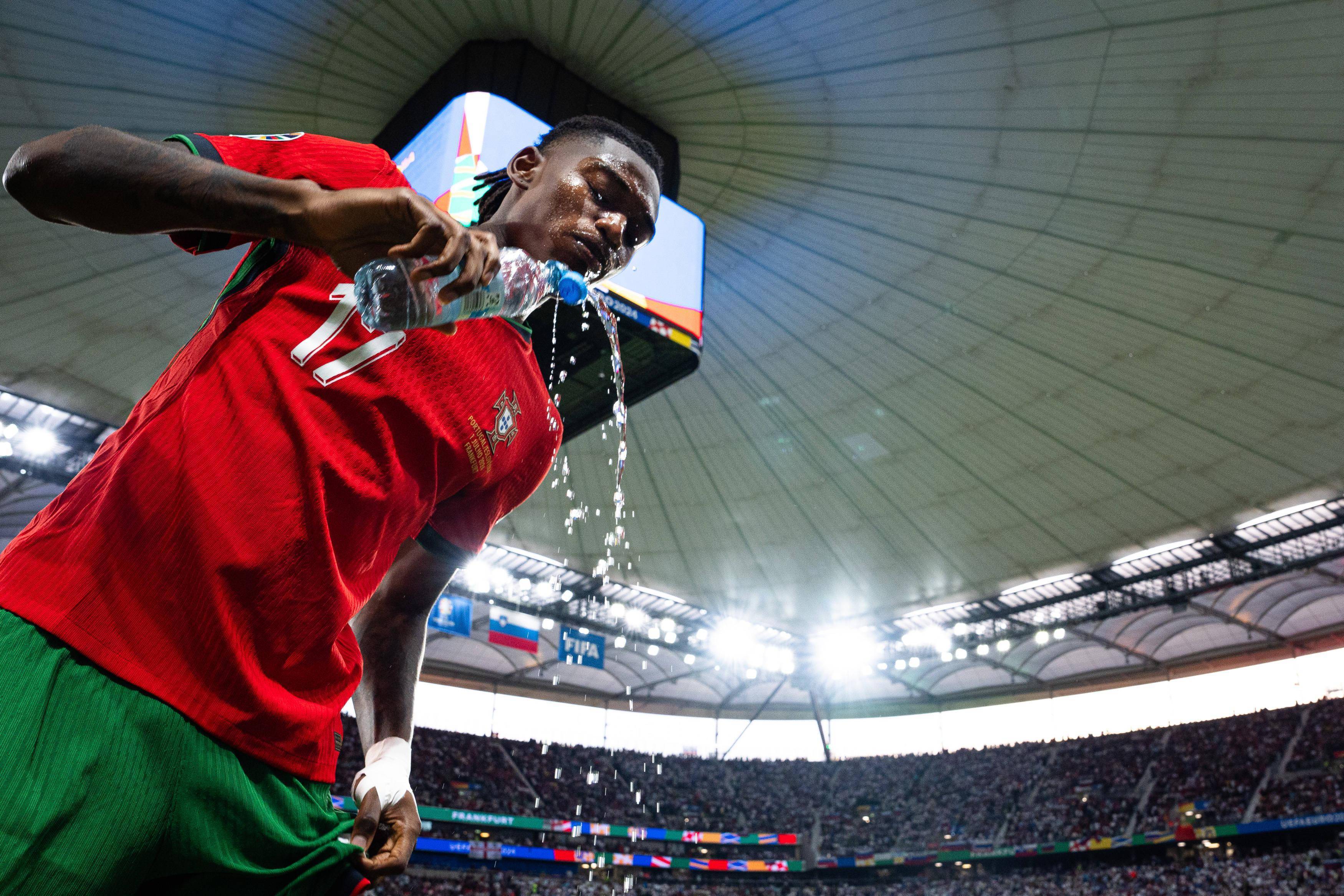 包含加纳队展现实力,晋级国际足球赛八强的词条 包含加纳队展现实力,晋级国际足球赛八强的词条