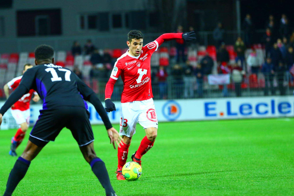 瓦朗谢纳主帅透露新战术,球队整体性能飙升的简单介绍 瓦朗谢纳主帅透露新战术,球队整体性能飙升的简单介绍