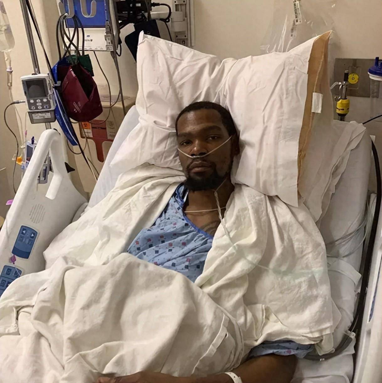 球星受伤退场,球队整体战力受影响的简单介绍 球星受伤退场,球队整体战力受影响的简单介绍