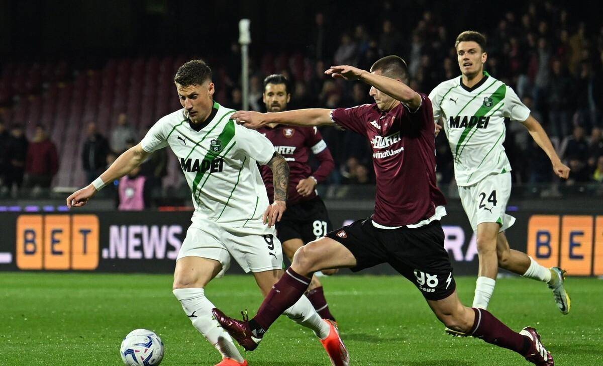 关于佩鲁贾遭遇拉齐奥重创,保级压力增大的信息 关于佩鲁贾遭遇拉齐奥重创,保级压力增大的信息