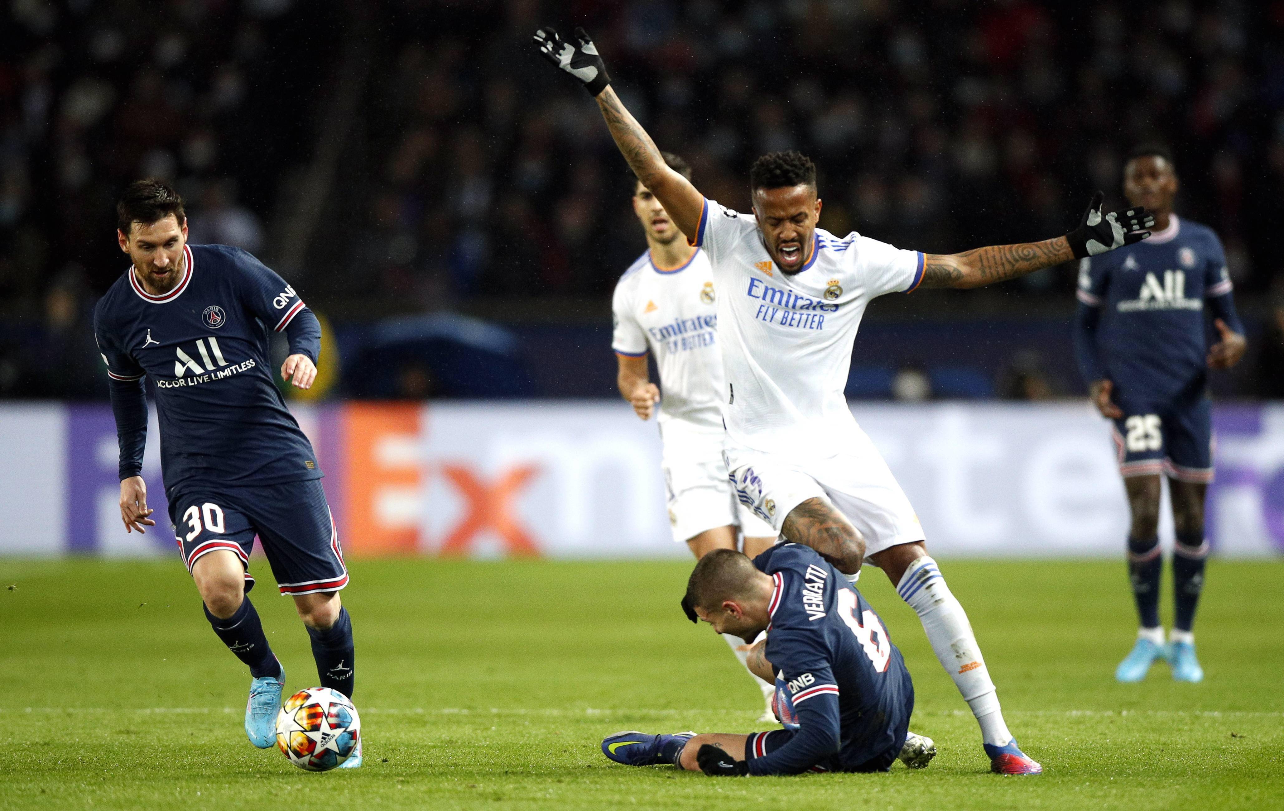 包含马赛客场战平,艰难保持中游位置的词条 包含马赛客场战平,艰难保持中游位置的词条