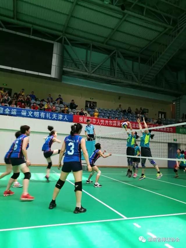 日本国奥队小组赛全胜,挺进四强 日本国奥队小组赛全胜,挺进四强