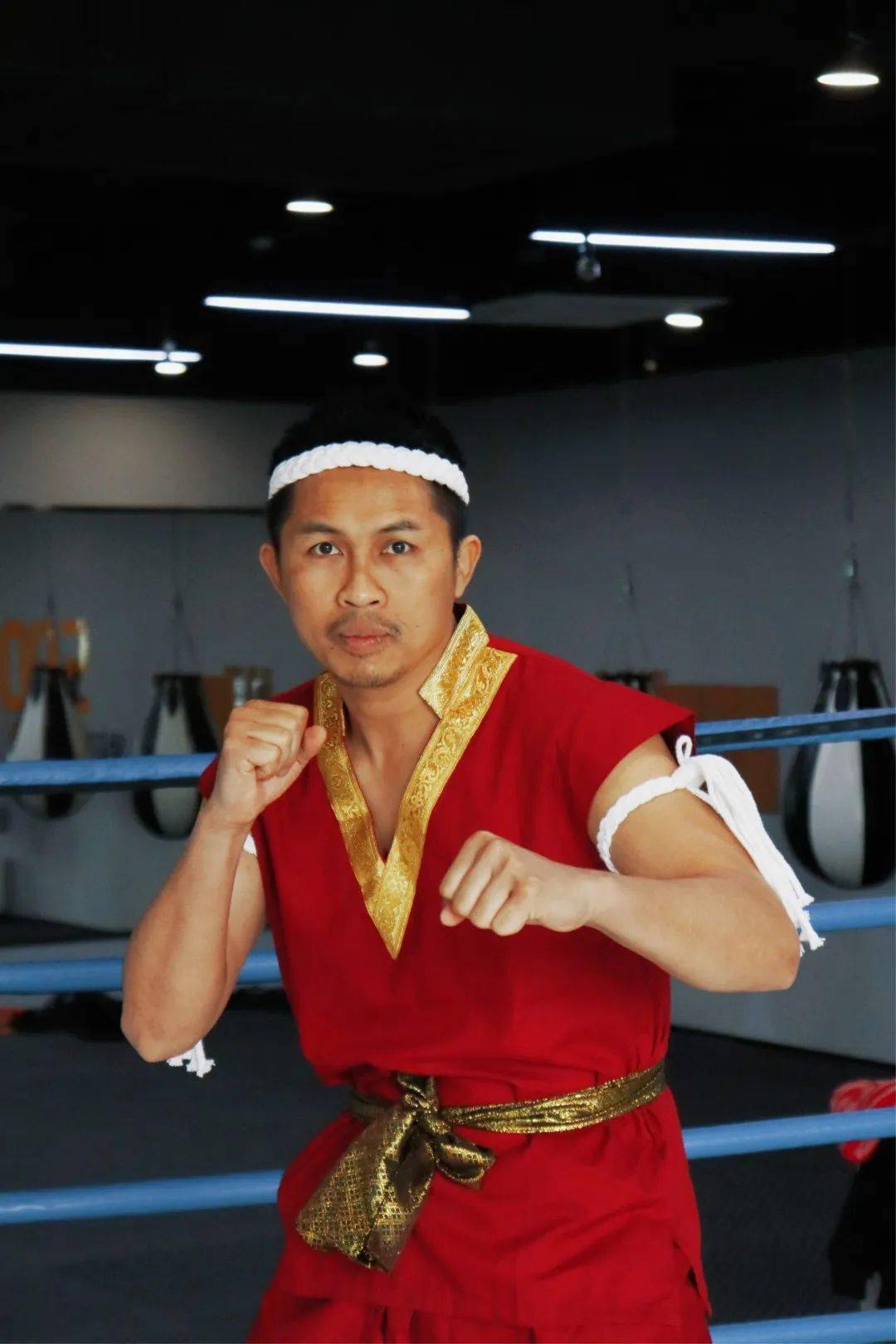 泰国运动员在拳击比赛中夺冠 泰国运动员在拳击比赛中夺冠