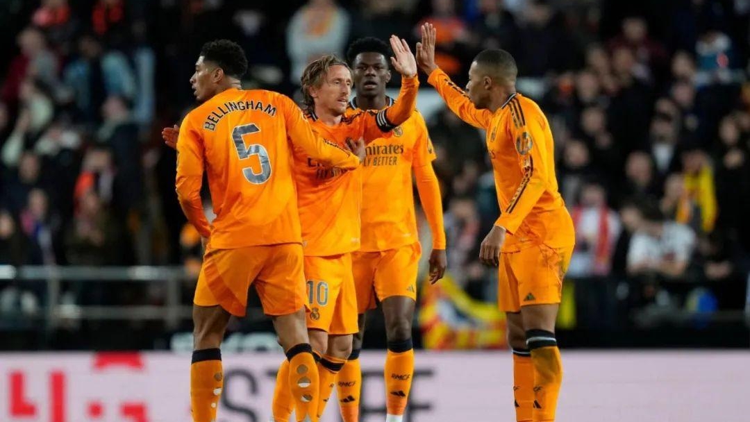 关于瓦伦西亚取得连胜,积分榜逼近前三的信息 关于瓦伦西亚取得连胜,积分榜逼近前三的信息