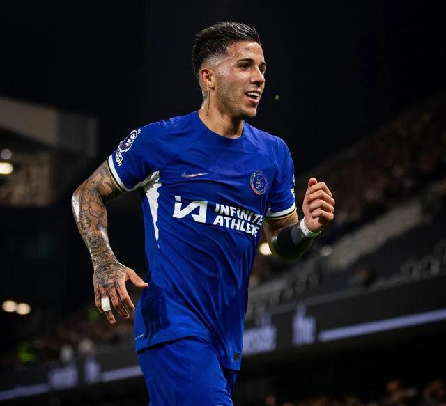 切尔西备战挑战马德里竞技的巨星 切尔西备战挑战马德里竞技的巨星