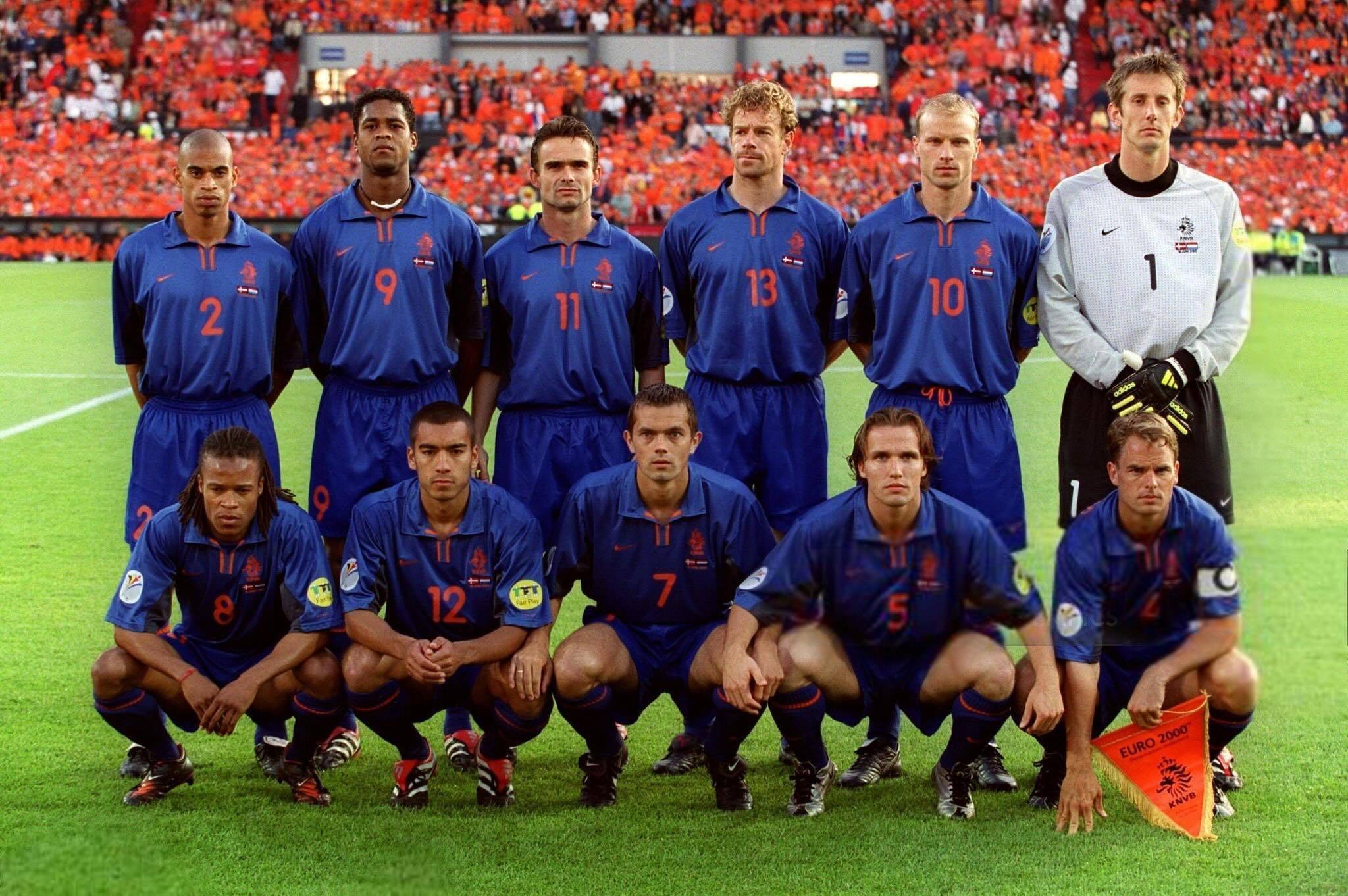 荷兰队在欧锦赛资格赛中遭遇惊险 荷兰队在欧锦赛资格赛中遭遇惊险