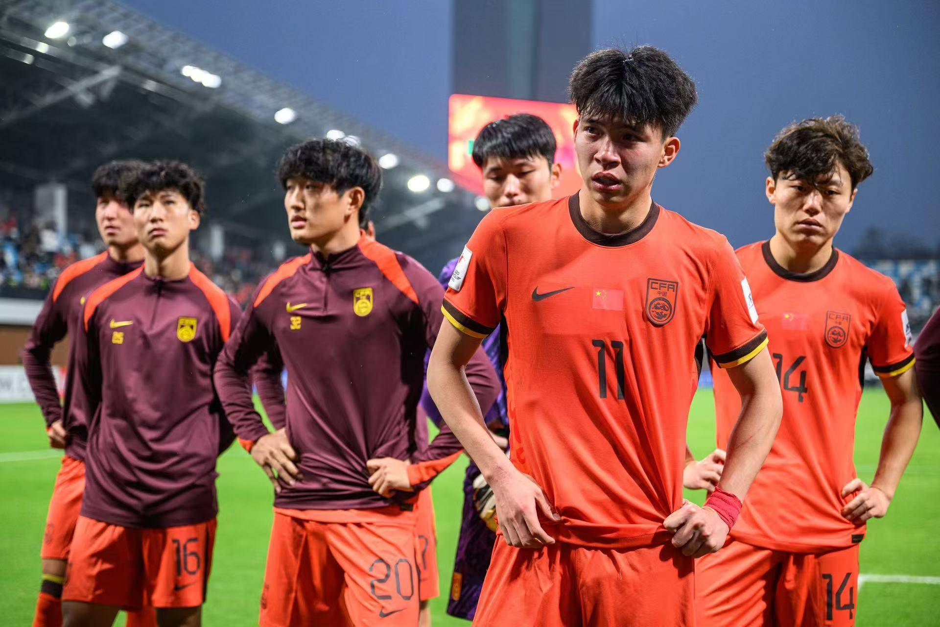 强队在亚洲足球联赛中展现出色实力 强队在亚洲足球联赛中展现出色实力