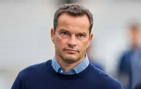 夏尔勒罗战胜兰斯，挺进法甲前八 